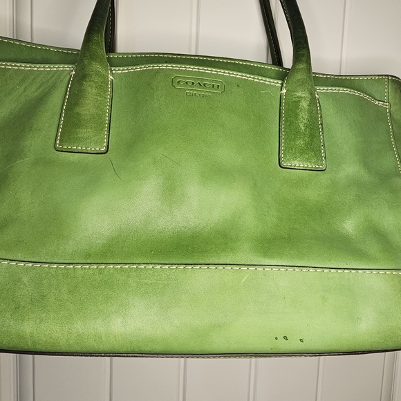 [COACH] Unique Green Leather Satchel ☆ Over the Shoulder Purse 👜 - Picture 14 of 15